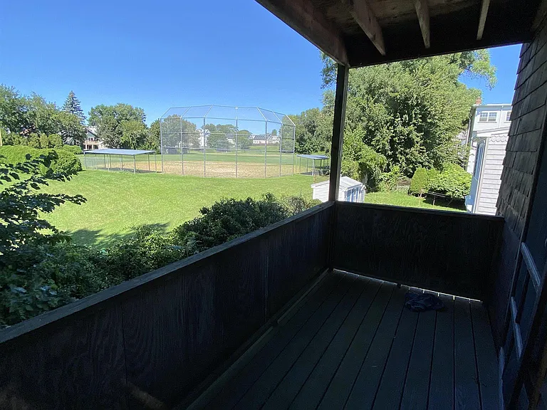 79 Clarendon Ave — Photo 16