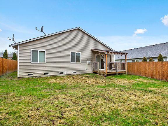 2nd image of 4905 61st Dr NE