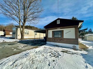 8 Michael St, Lebanon, NH 03766