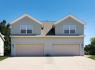 1100 Henry St, Normal, IL 61761