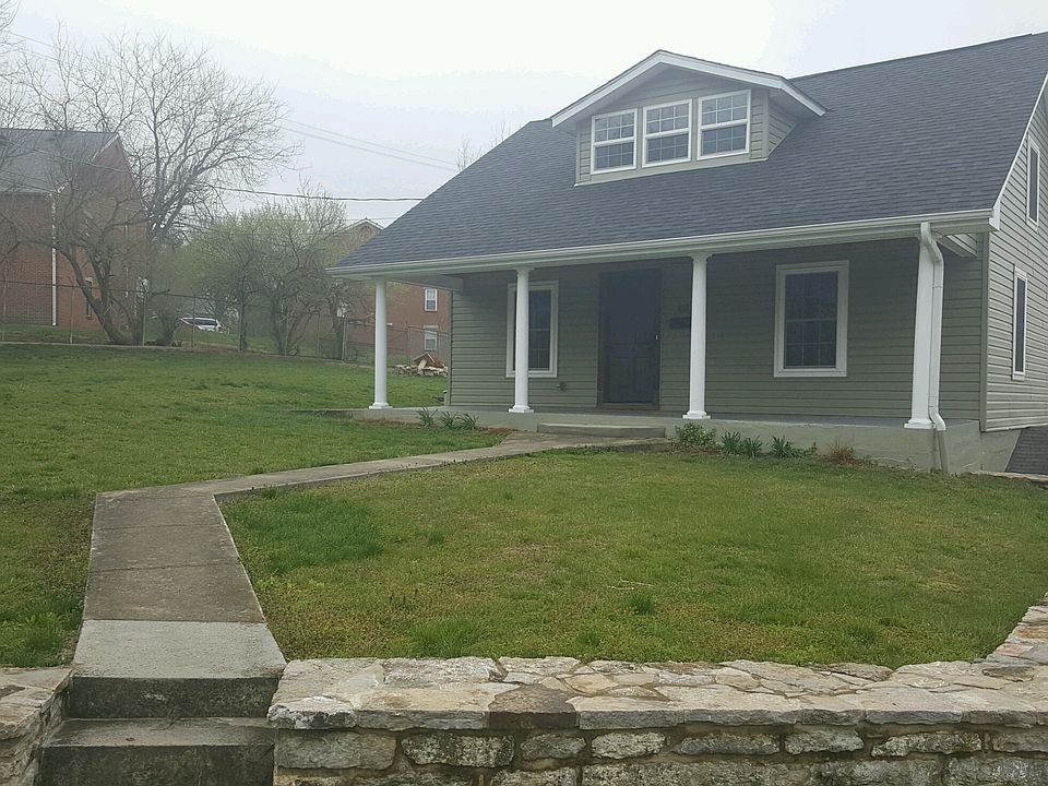 2nd image of 802 W Main St