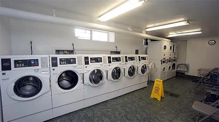 Rented by Compass | media 12