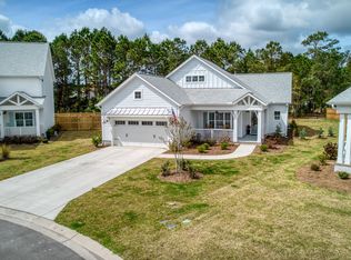 22 Perch Pl, Hampstead, NC 28443