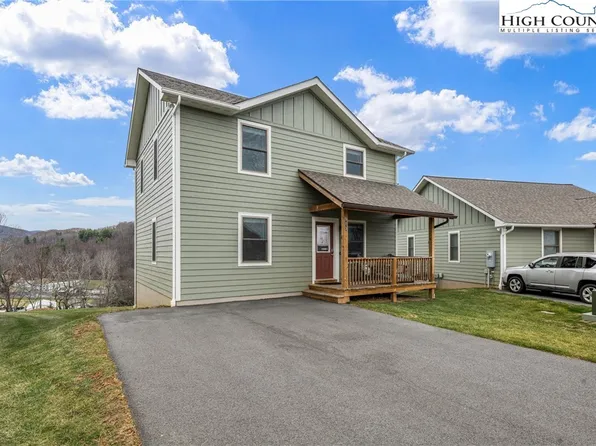 513 Townhomes Place #27, Boone, NC 28607