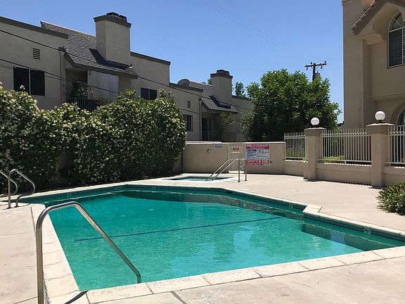 3rd image of 4520 Pennsylvania Ave APT 104