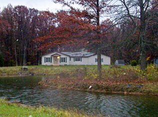 2285 Nazor Rd, Crestline, OH 44827
