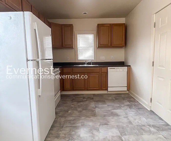 3100 E Marshall St #A — Photo 9