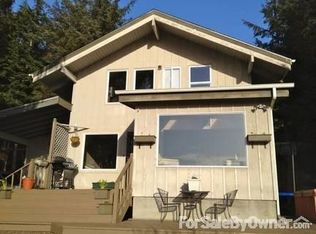 207 Cedar Heights Rd, Sitka, AK 99835