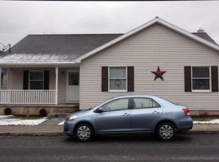 360 W Main St, Ringtown, PA 17967