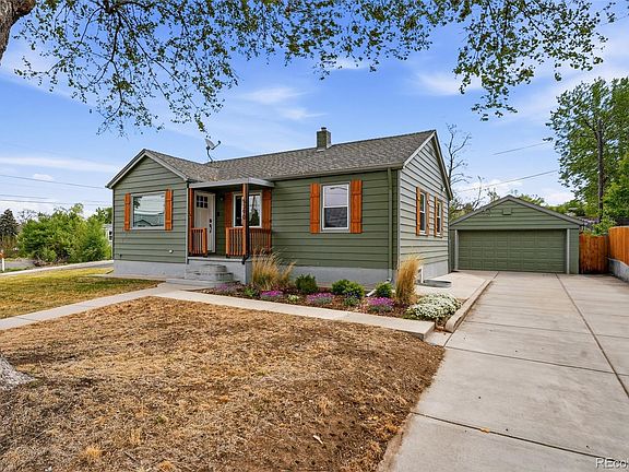 3rd image of 5390 Primrose Lane