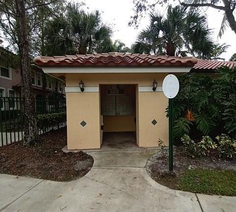 3rd image of 6866 W Sample Rd #6866