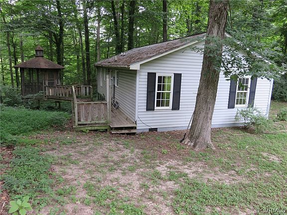 4th image of 8471 Anderson Ct