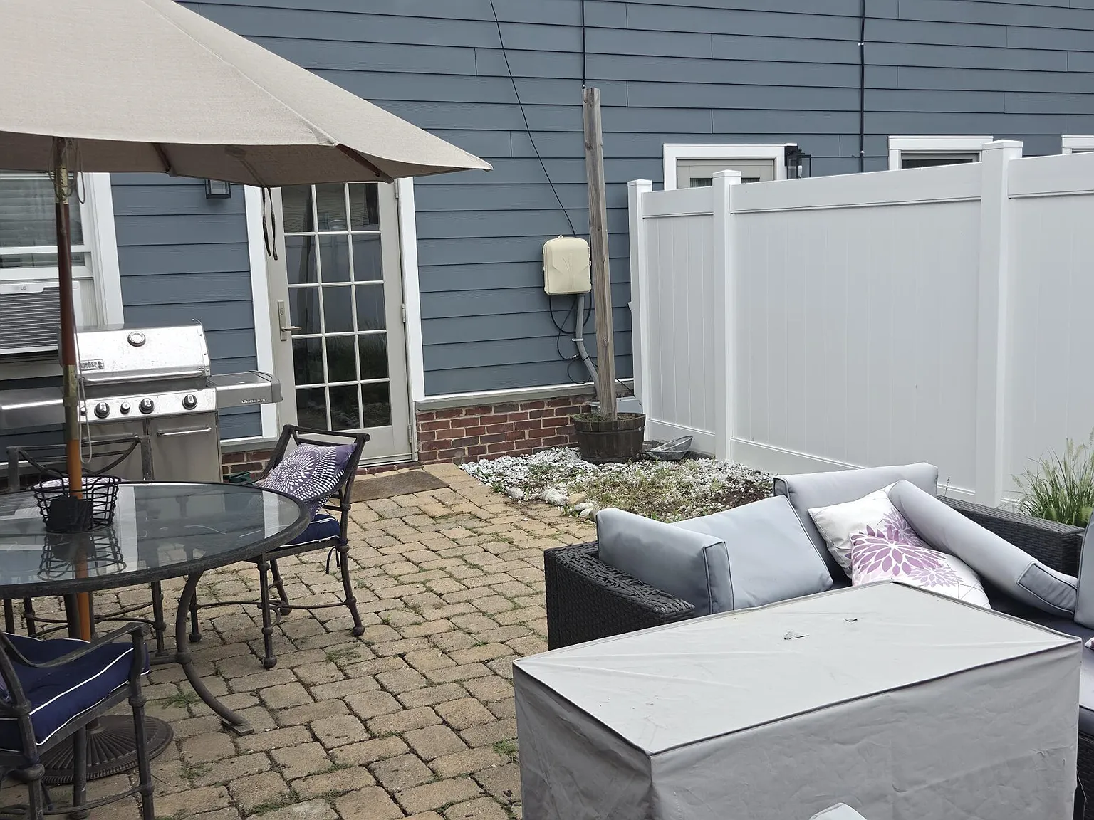 2 bed, 774 sqft, $3,150 — Photo 2