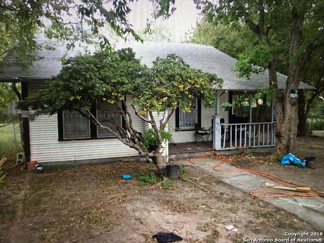 1st image of 1711 N CENTER