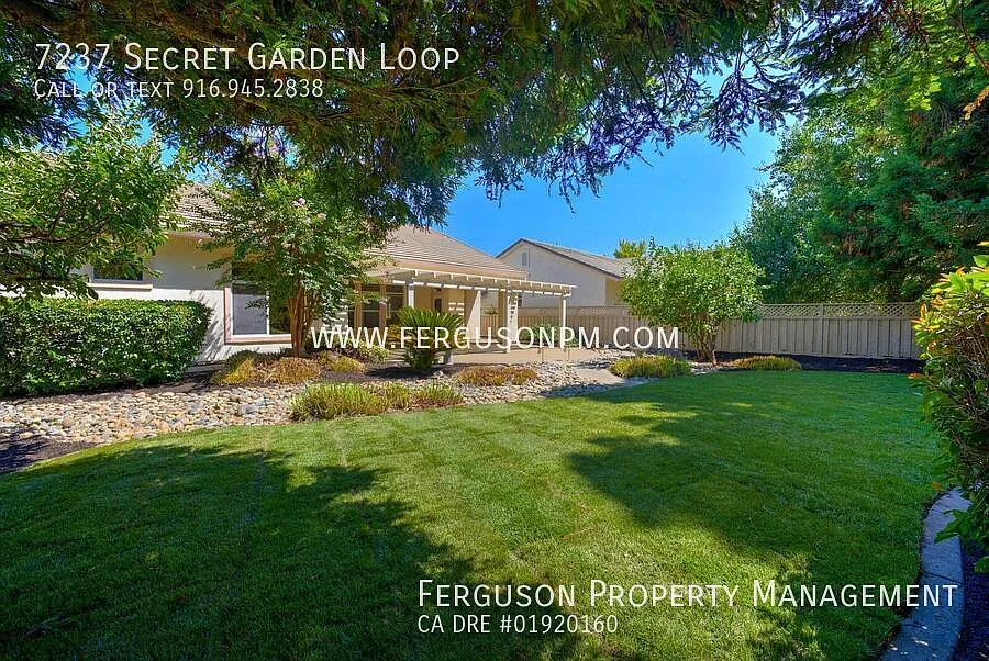 Two Bedroom Plus Den Yosemite Model with a Gorgeous Backyard — Photo 4