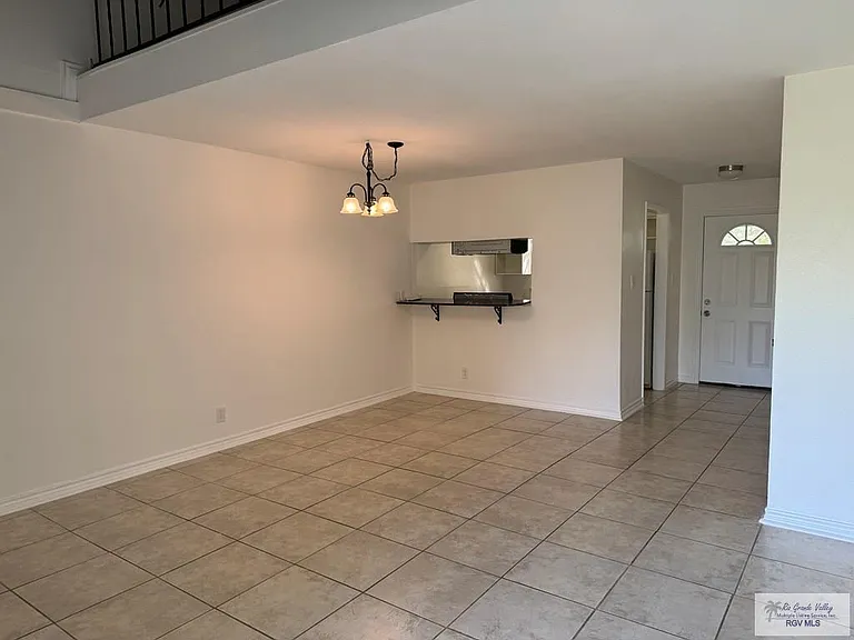 801 Continental Dr #3 — Photo 3