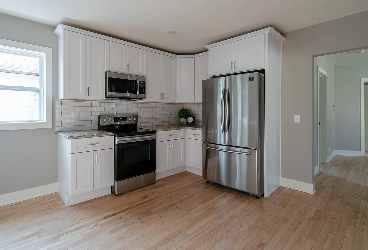 Building Photo - 625 3rd St NW #2
