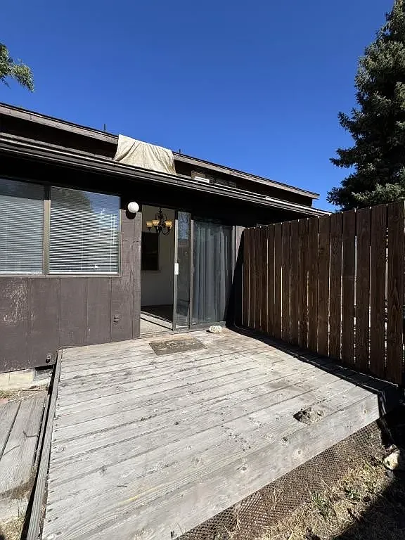 3 bed, 1.5 bath, $1,400 — Photo 3