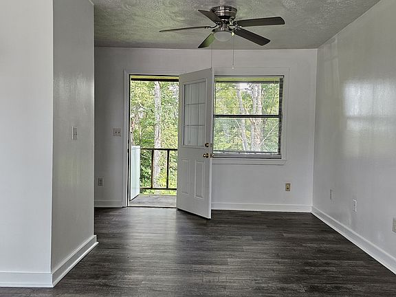 2nd image of 180 Maxey Flat Rd APT 4
