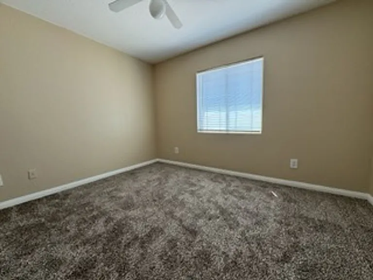 6516 Raven Hall St — Photo 11