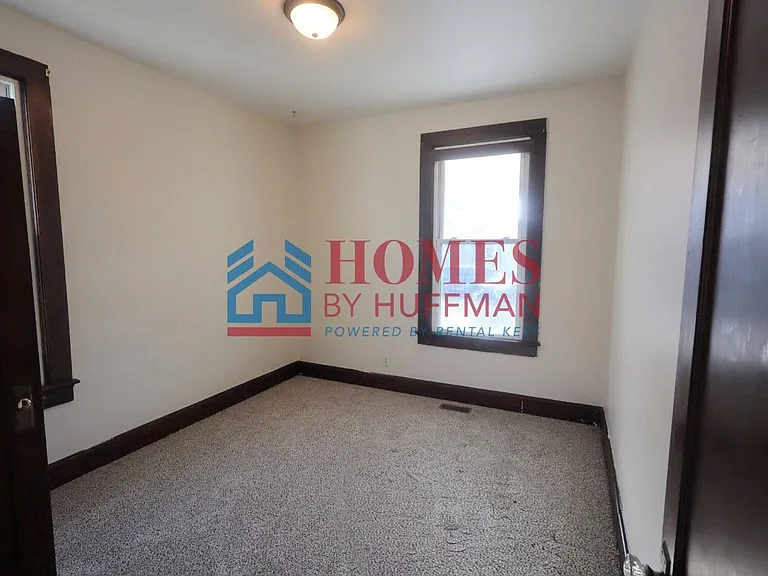 716 Bell Ave — Photo 9