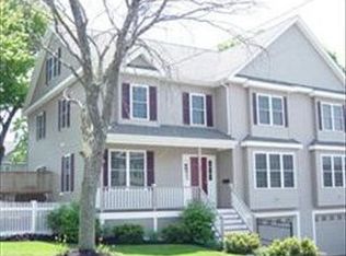 12 Bobsled Dr, Needham, MA 02494