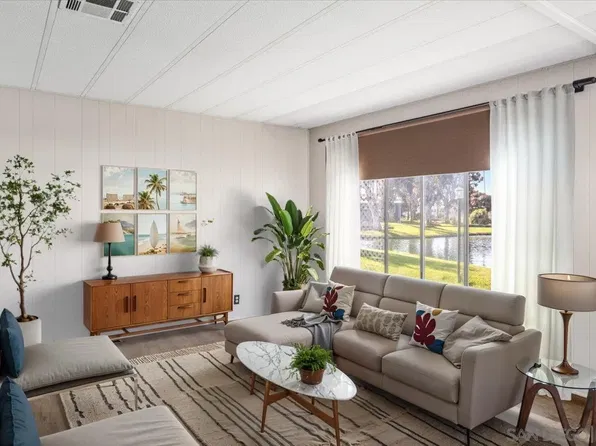 7019 San Carlos St #73, Carlsbad, CA 92011