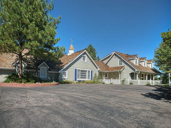 Driveway / Front View - House