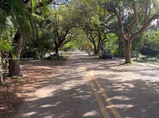 5959 SW 49th St, Miami, FL 33155