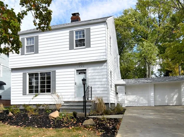 1443 Churchill Rd, Lyndhurst, OH 44124