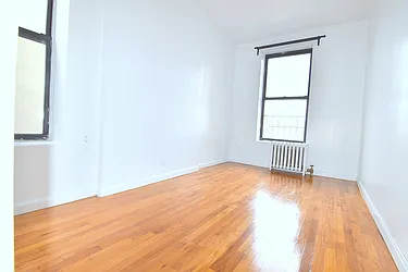 Rented by Manhattan Spaces
