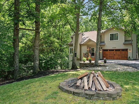 3rd image of 6068 Donna Jay Dr