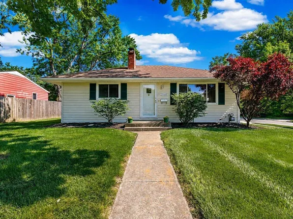 2168 Shrewsbury Rd, Columbus, OH 43221