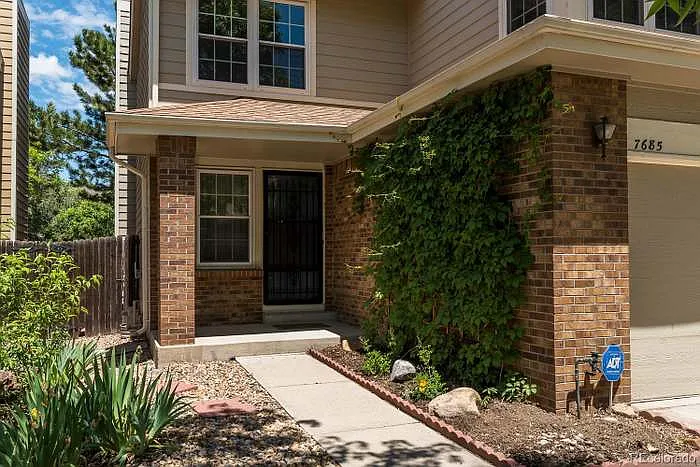 7685 E Gunnison Pl — Photo 23
