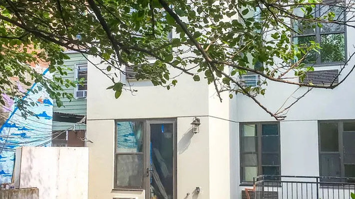 Rented by Nooklyn NYC LLC | media 24