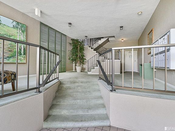 3rd image of 2121 Laguna St APT 26