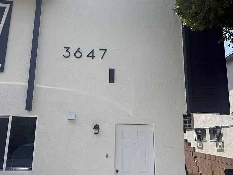 3647 Vinton Ave #10 — Photo 1