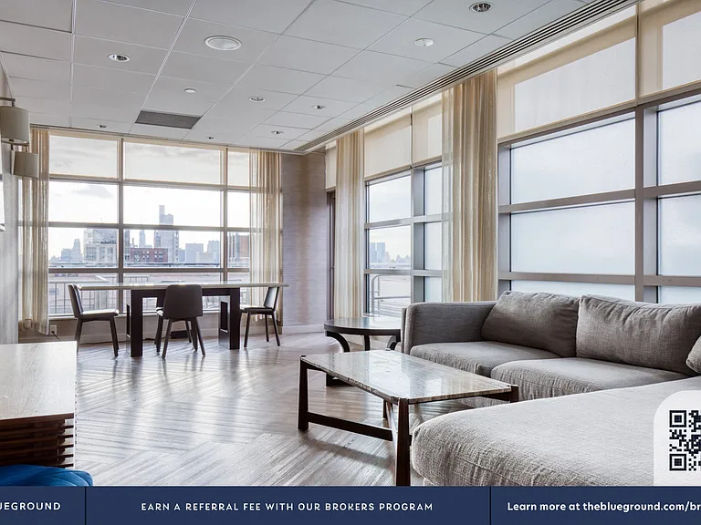 215 E 96th St #21J — Photo 21