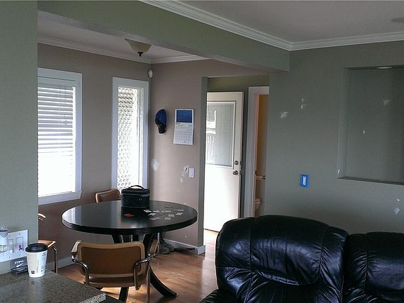 5th image of 2715 N 32nd St