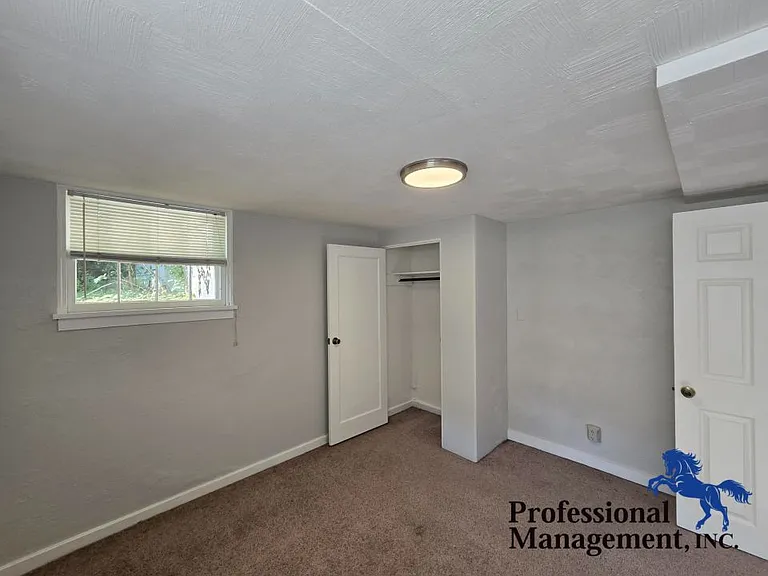 318 1/2 Yellowstone Ave — Photo 5