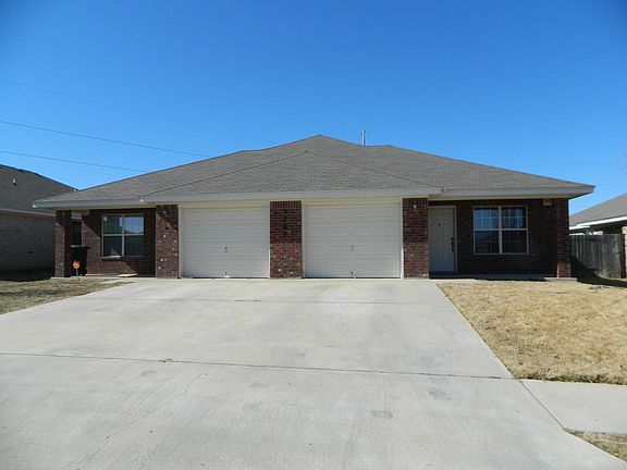 3rd image of 2707 Seabiscuit Dr APT B