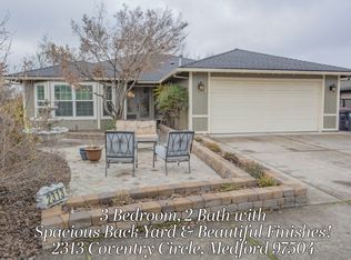 2313 Coventry Cir, Medford, OR