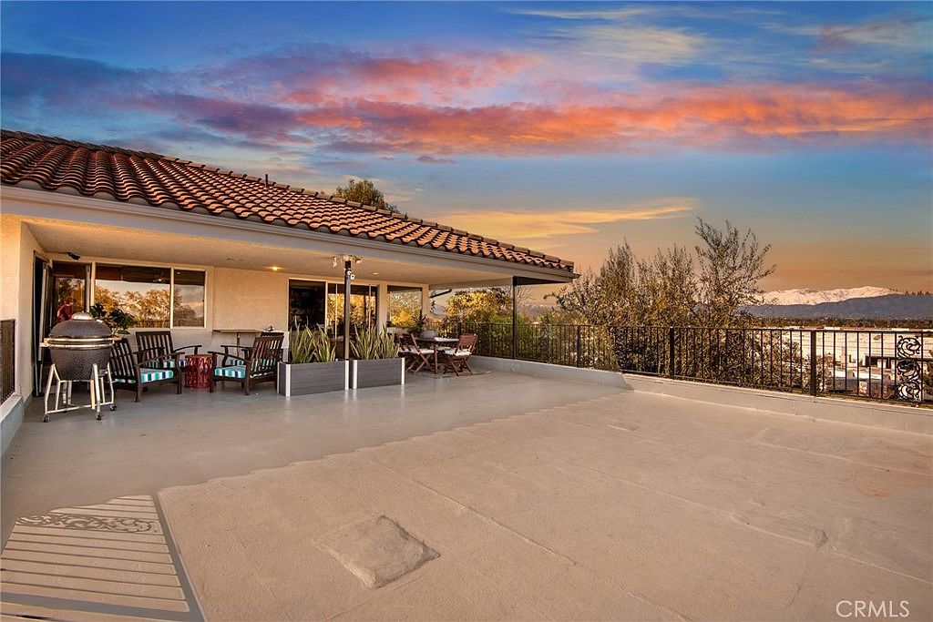 3095 Riverside Dr, Chino, CA 91710 Zillow