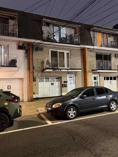 1st image of 6107 Palisade Ave Floor 1