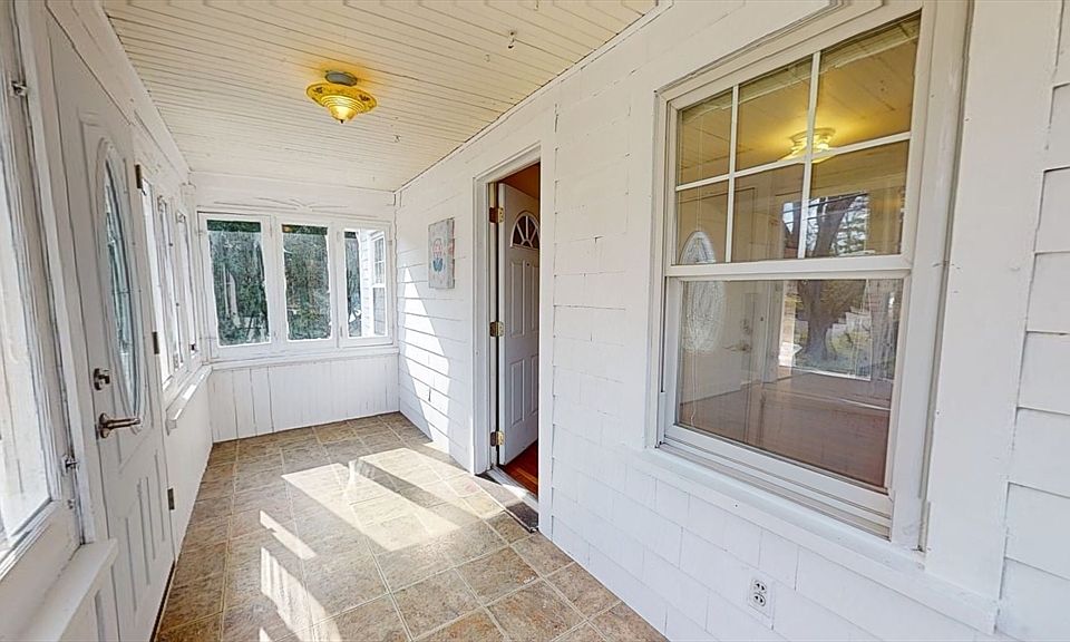 190 W Plain St, Wayland, MA 01778 Zillow
