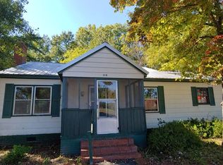 115 Charleston Ave, Batesburg, SC 29006