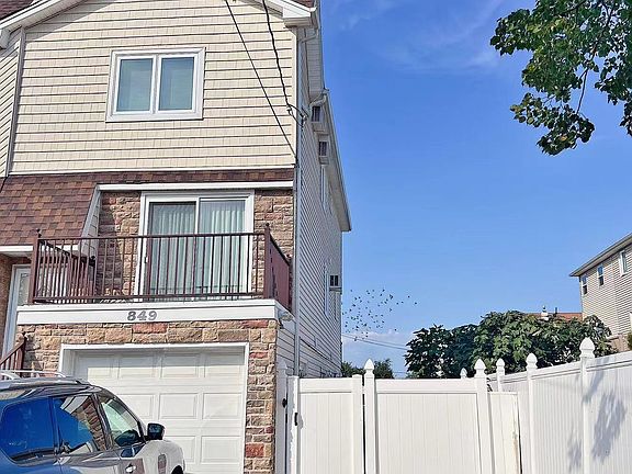 2nd image of 849 Tysens Ln Floor 2