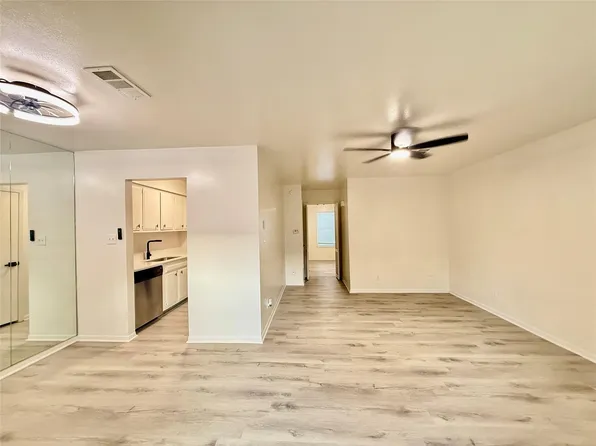 6401 Skyline Dr APT 36, Houston, TX 77057