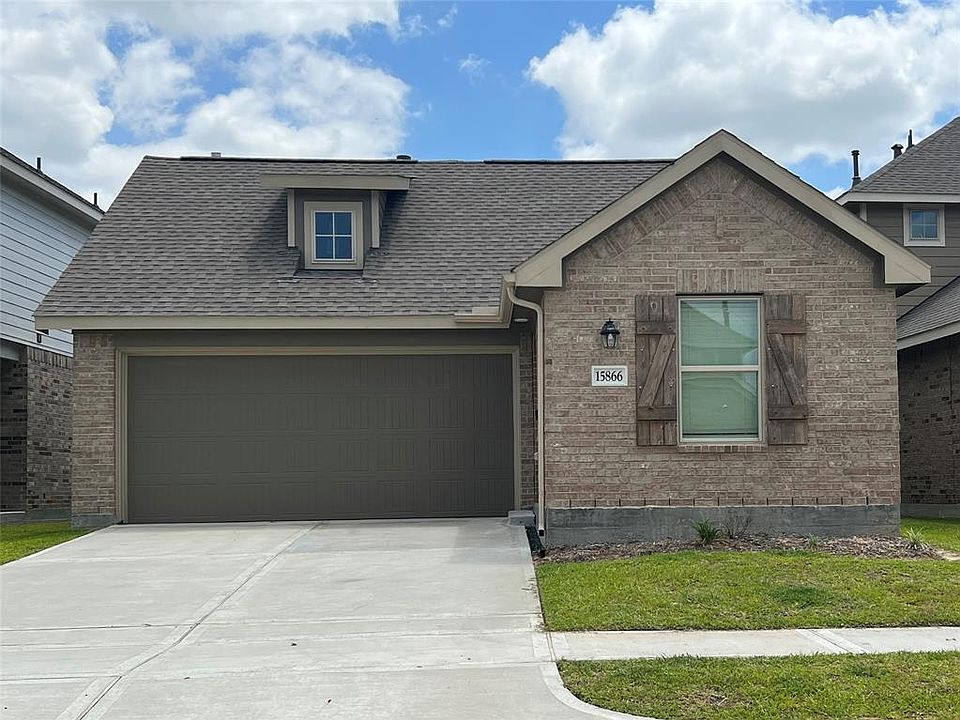 1st image of 15866 Menlow Bend Dr