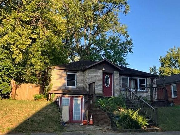 3rd image of 204 Pratt St